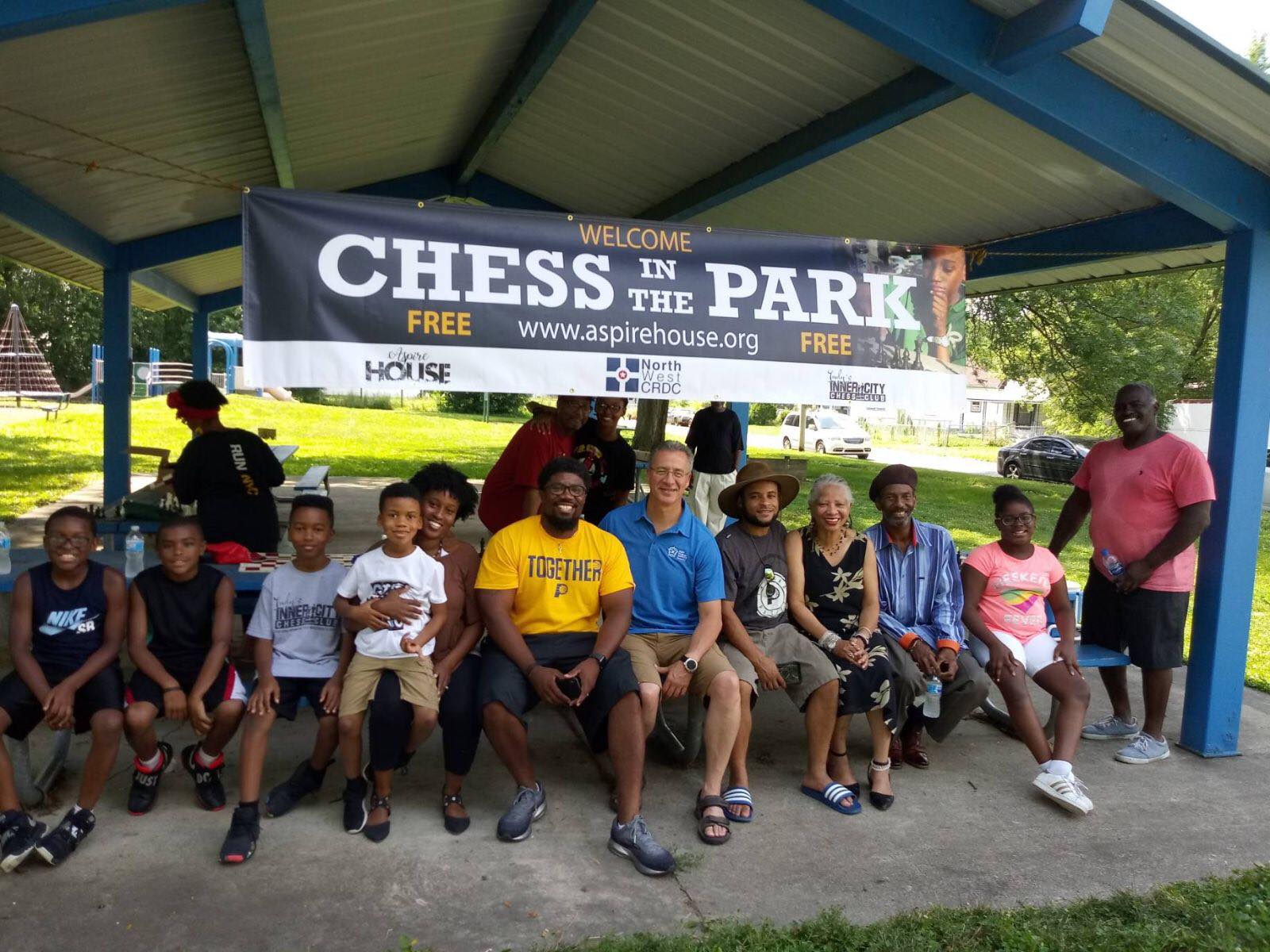 2m.Chess In the Park 2